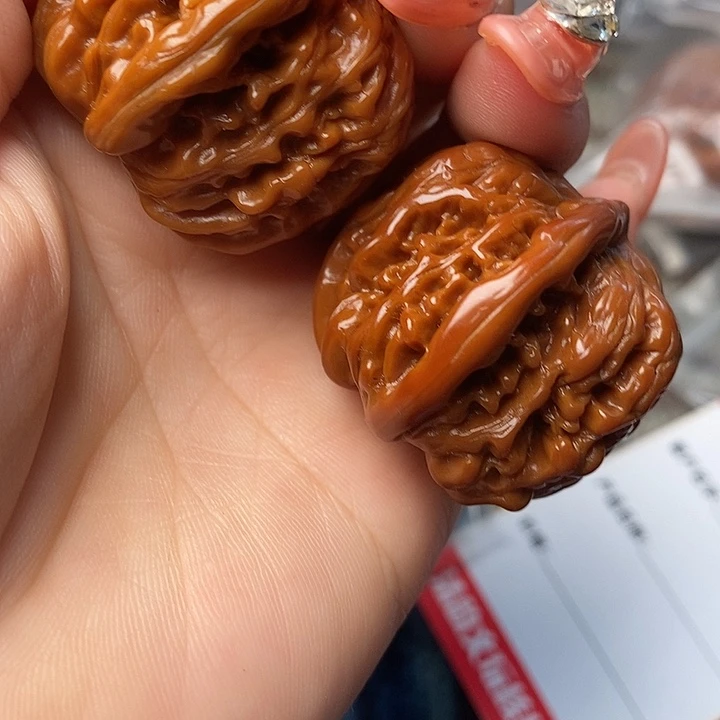 大叶紫檀（黑酸枝木类）