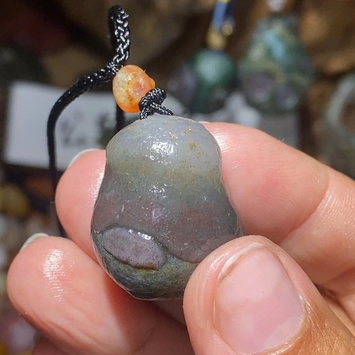 玛瑙/玉髓未镶嵌珠宝半成品