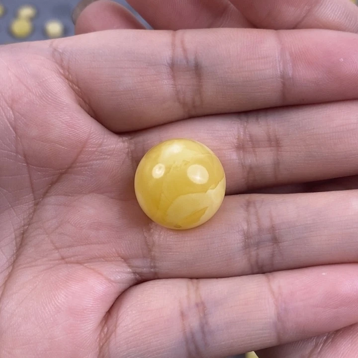 琥珀裸石未镶嵌轩****y琥珀蜜蜡2