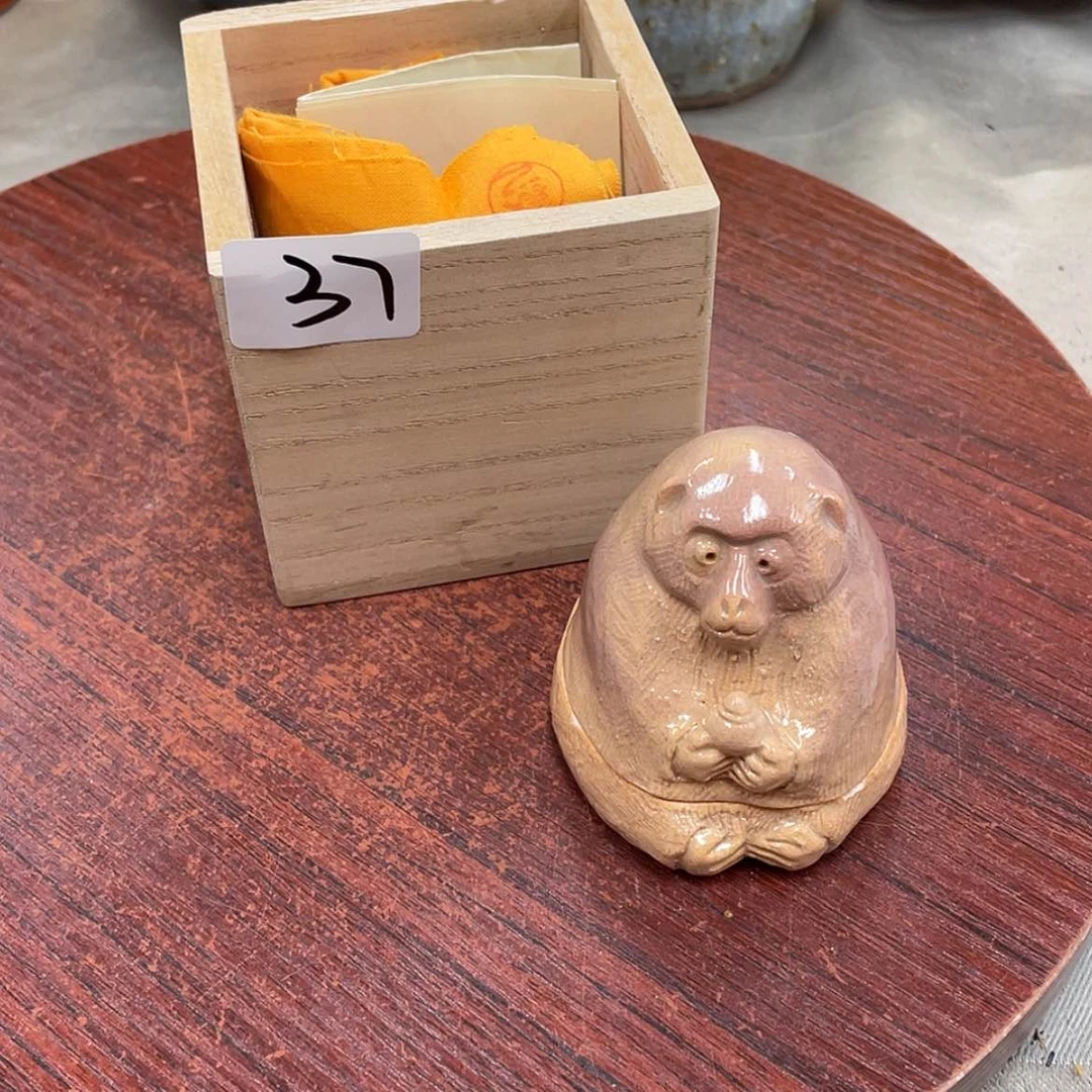 【闪购商品】瑕疵_ 回流物品，不是全新