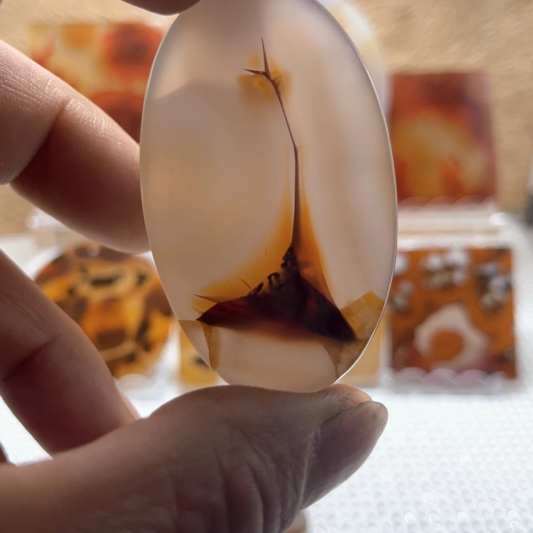 玛瑙/玉髓未镶嵌颈饰