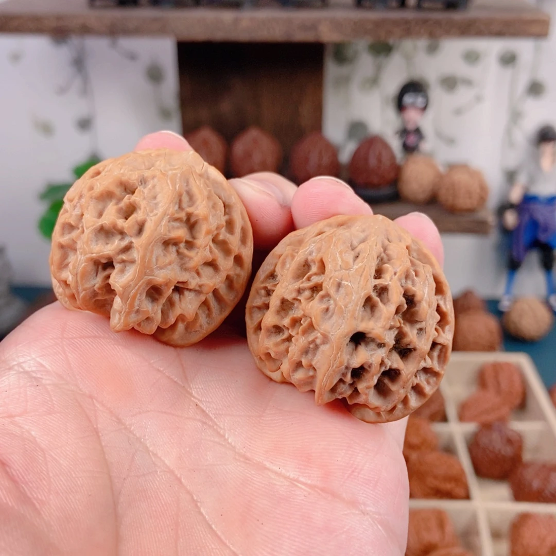 文玩核桃吊坠4¥¥苹果园