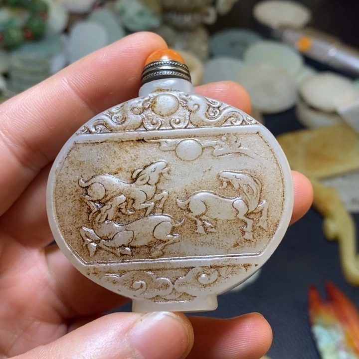 颈饰未镶嵌和田玉