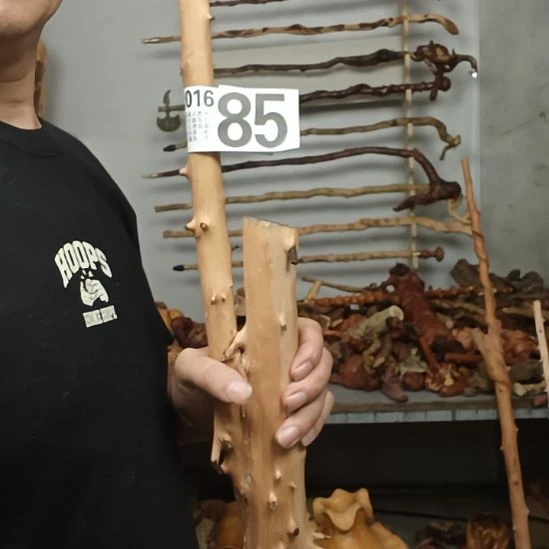 茶***味香榧木高山 檬子木文玩料