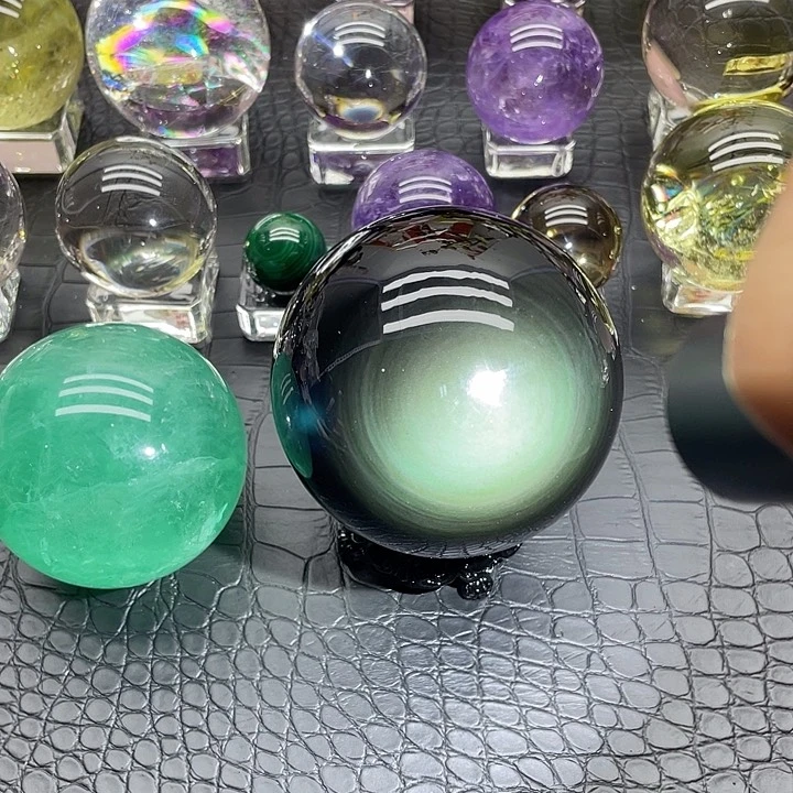 彩耀石未镶嵌芙蓉石