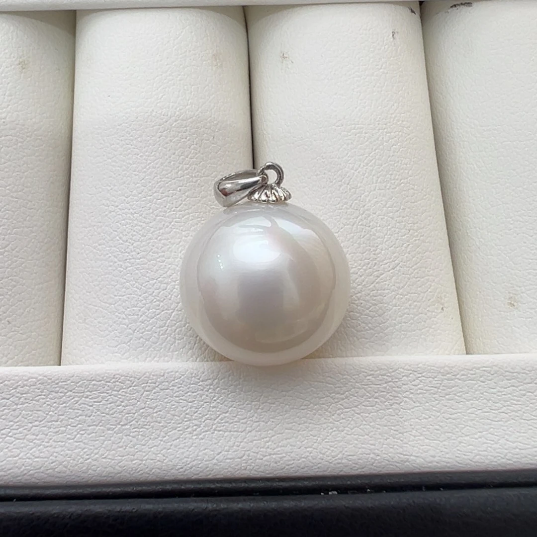 银S925镶嵌海水珍珠吊坠