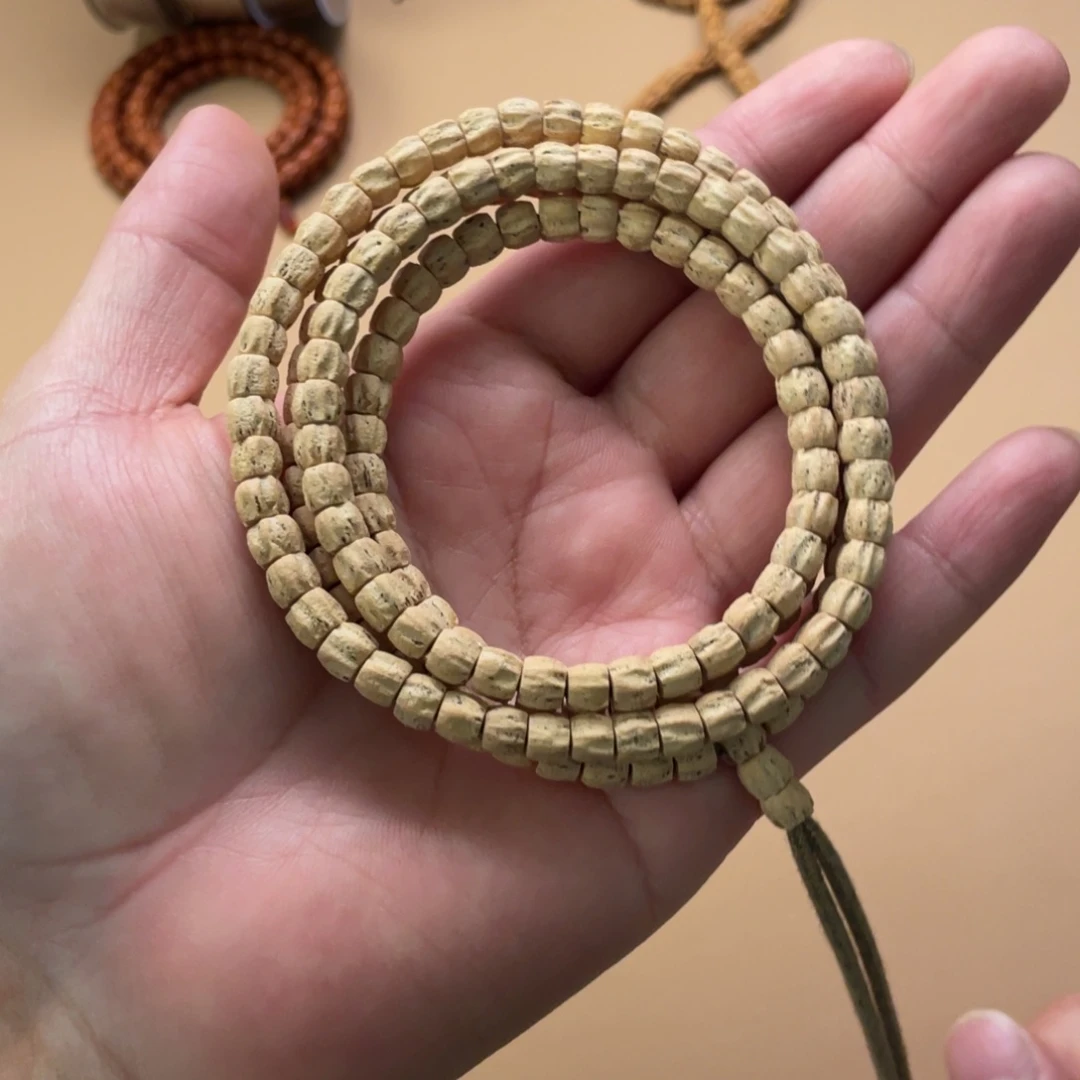 柏香籽/百香籽吊坠毕业方顺