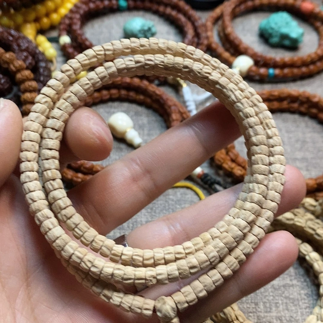 吊坠柏香籽/百香籽热振粉皮方块顺纹药片