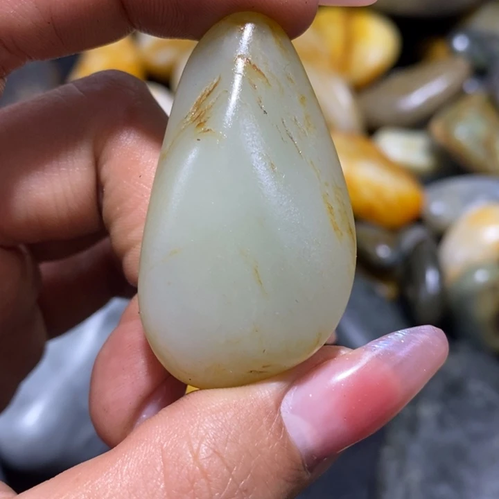 未镶嵌和田玉（糖玉）挂件