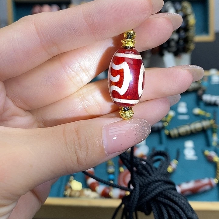 玛瑙/玉髓合金颈饰