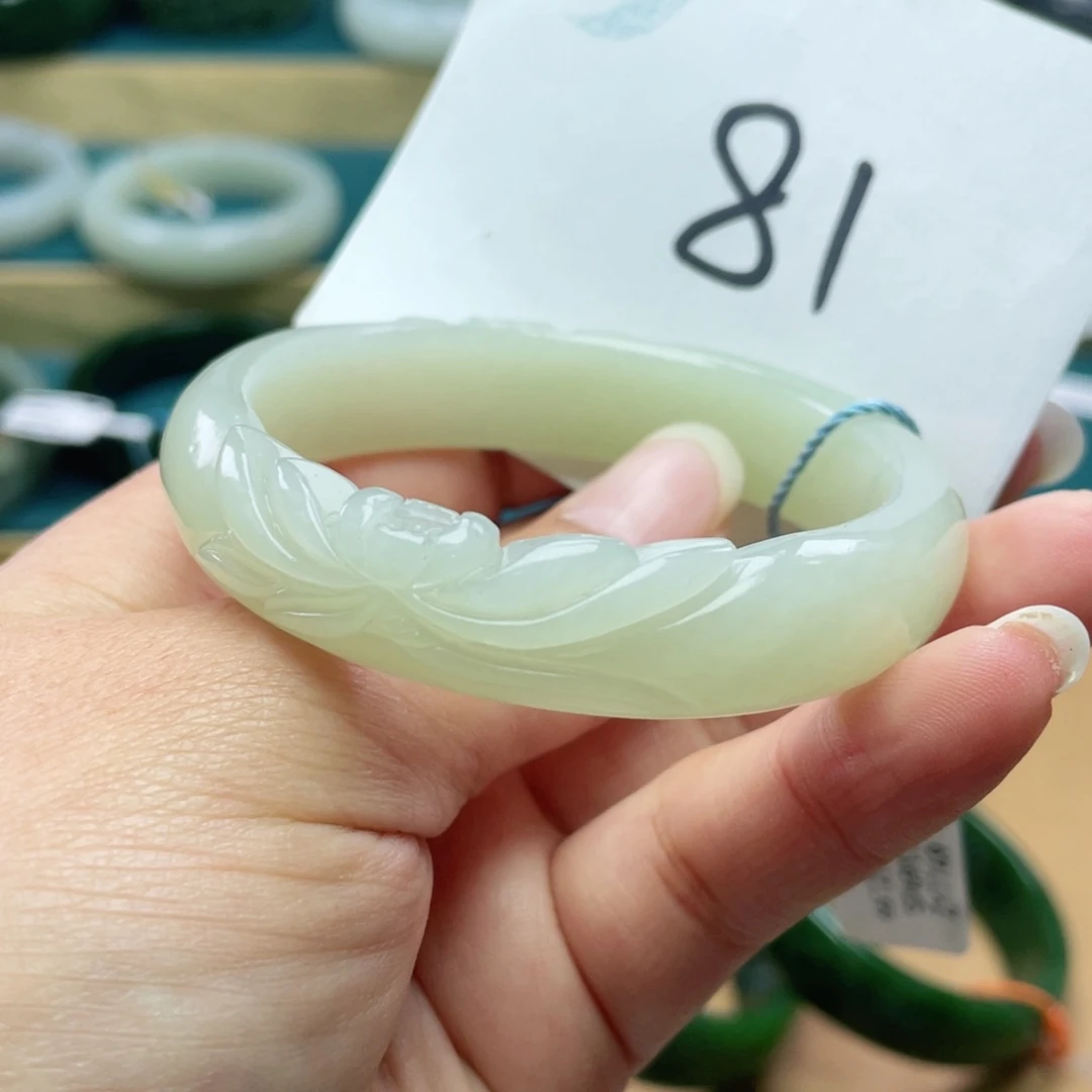 未镶嵌手镯和田玉圈口53