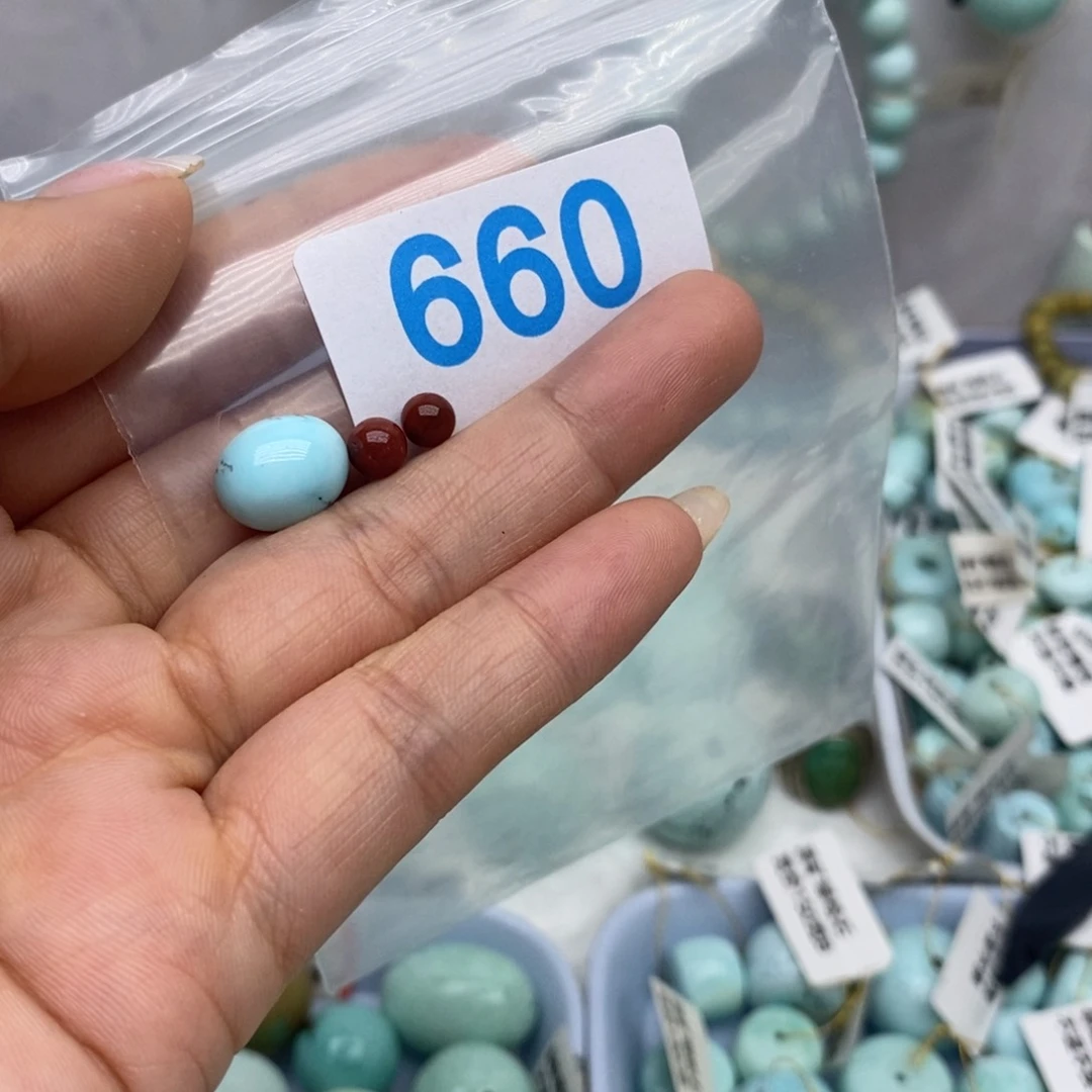未镶嵌南红玛瑙珠宝奇石松