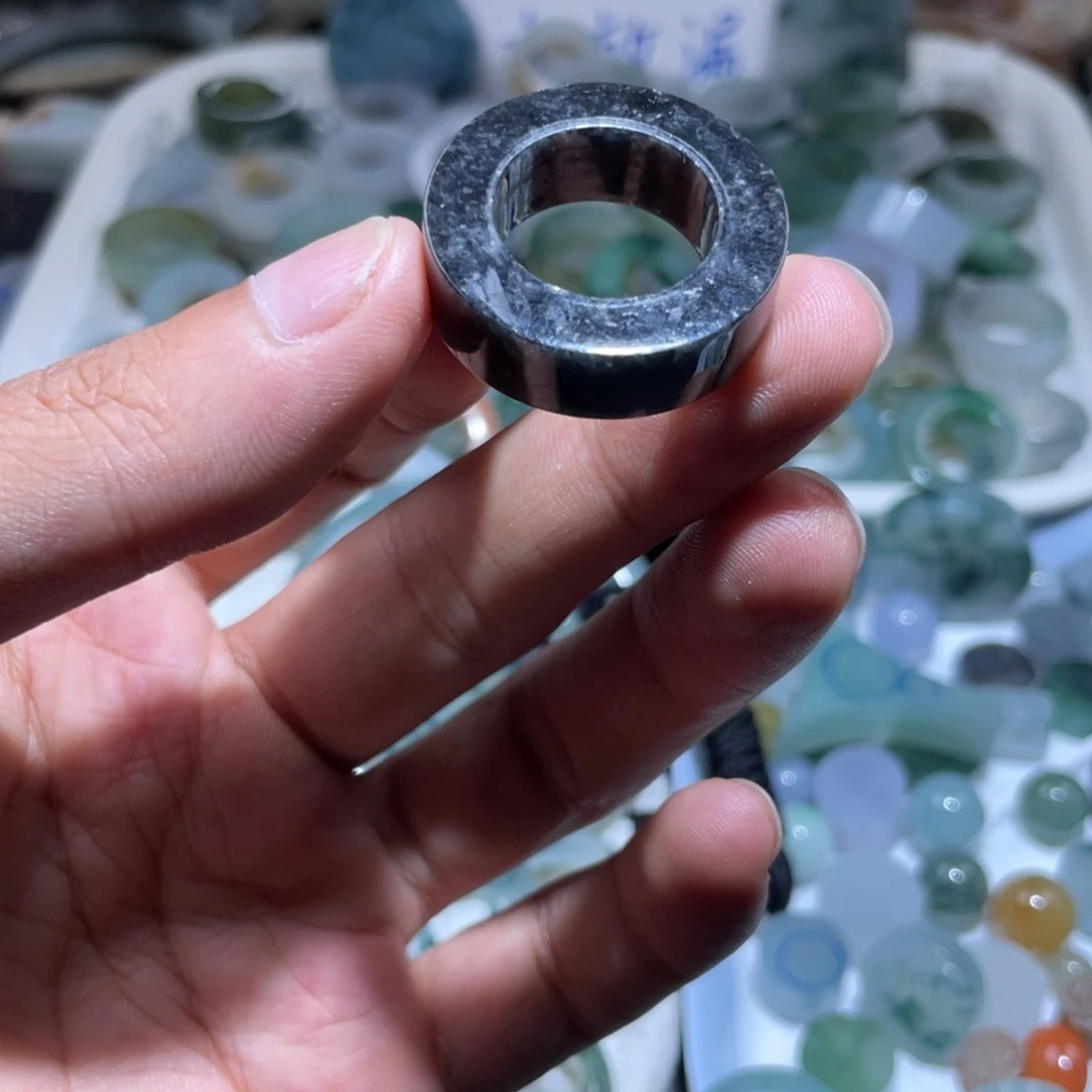 定制翡翠未镶嵌天然翡翠