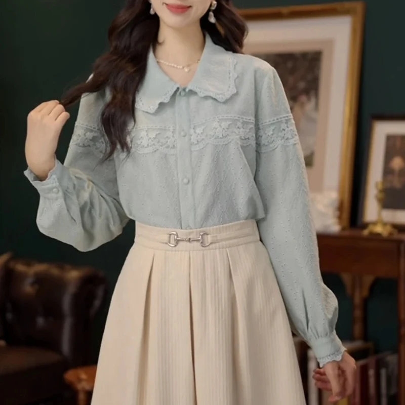 2025秋季衬衫港风复古长袖宽松百搭上衣设计感潮流女士时尚