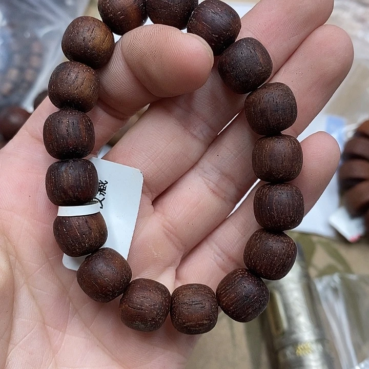 沉香沉香香囊 虫漏