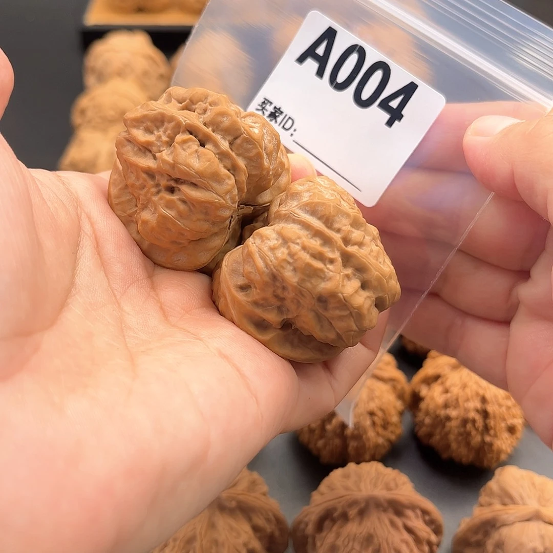 文玩核桃把件蛙蛙精品40度43