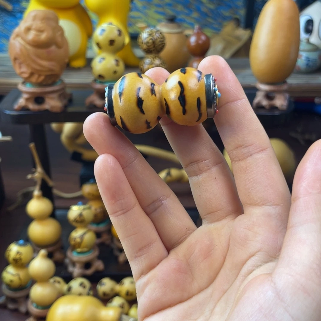 一****咕噜咕噜咕噜咕噜咕噜
