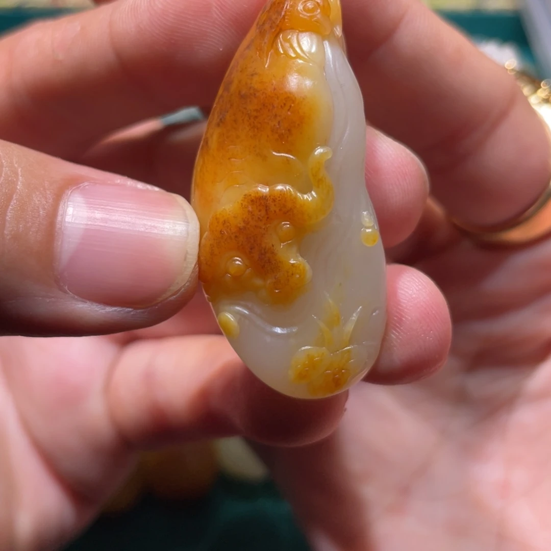 和田玉未镶嵌吊坠(不含链)