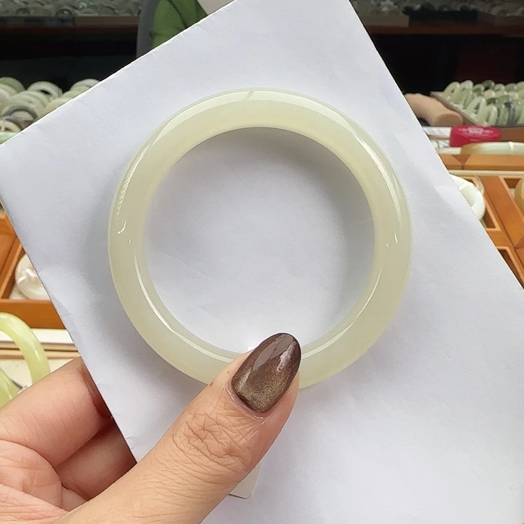 和田玉未镶嵌手镯冰胶 暖白正圈57～58高性价比