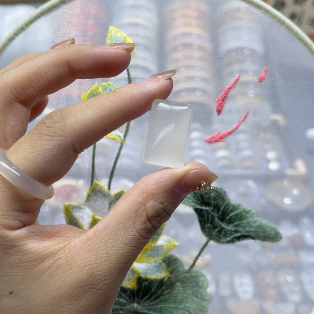 未镶嵌颈饰玛瑙/玉髓