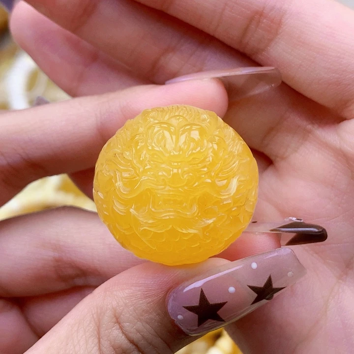 琥珀未镶嵌珠宝奇石28+ 龙珠