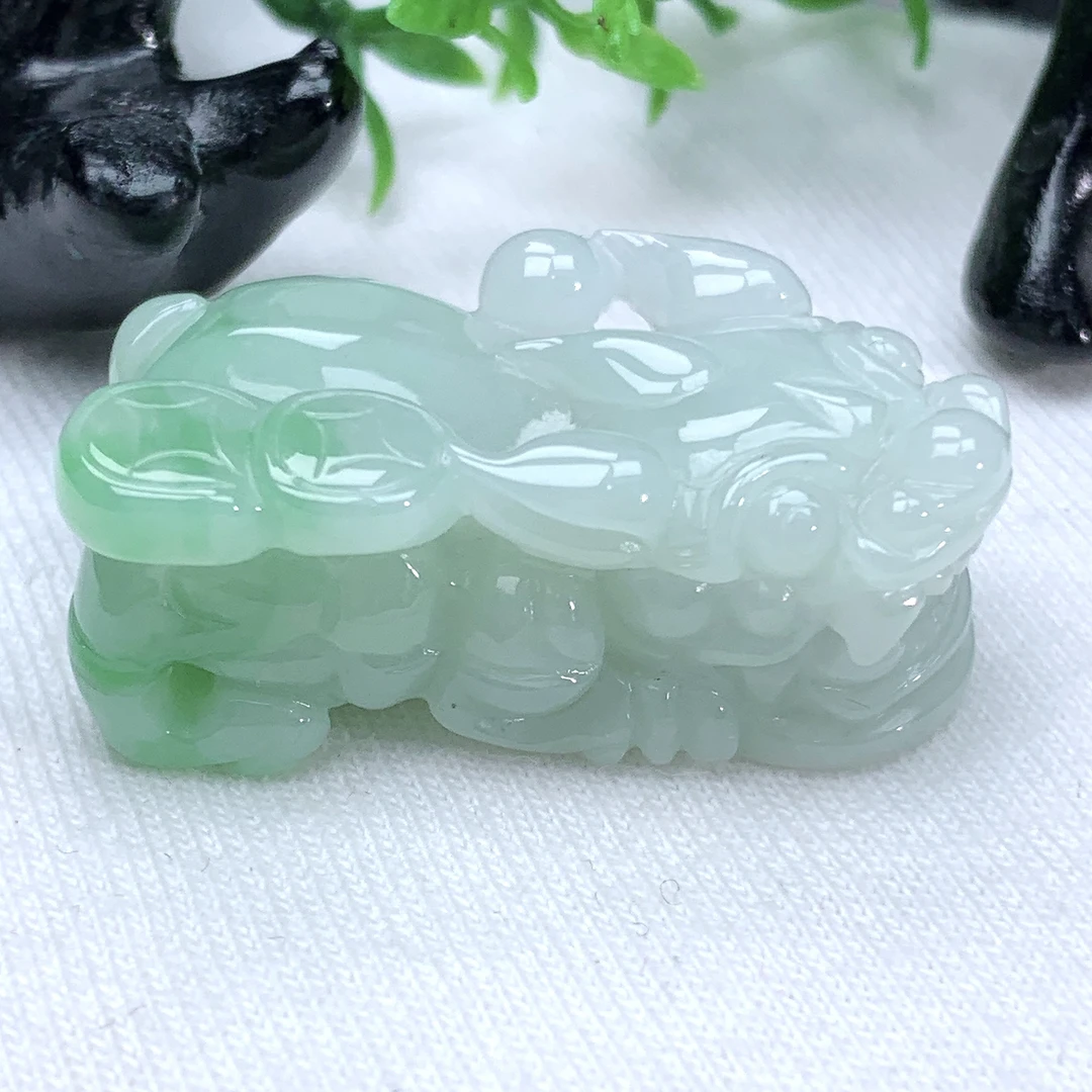 天然缅甸翡翠A货飘绿金钱貔貅吊坠挂件34.4−18.3−12.7mm