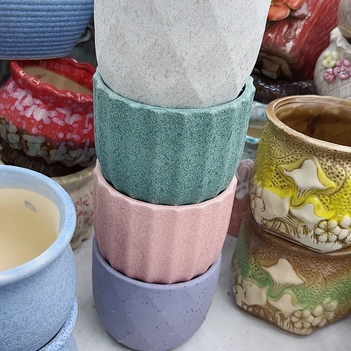 多肉绿植陶瓷花盆9.9包邮，有孔