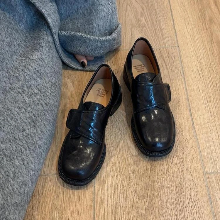 明星同款2025新款真皮小皮鞋女粗跟3.5cm 通勤圆头百搭乐福鞋女单