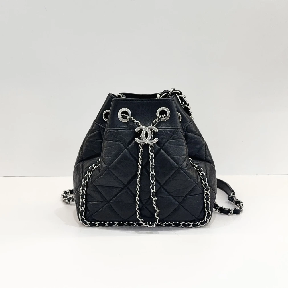 99新 Chanel/香奈儿 蔚蓝/黑银福袋水桶包30开