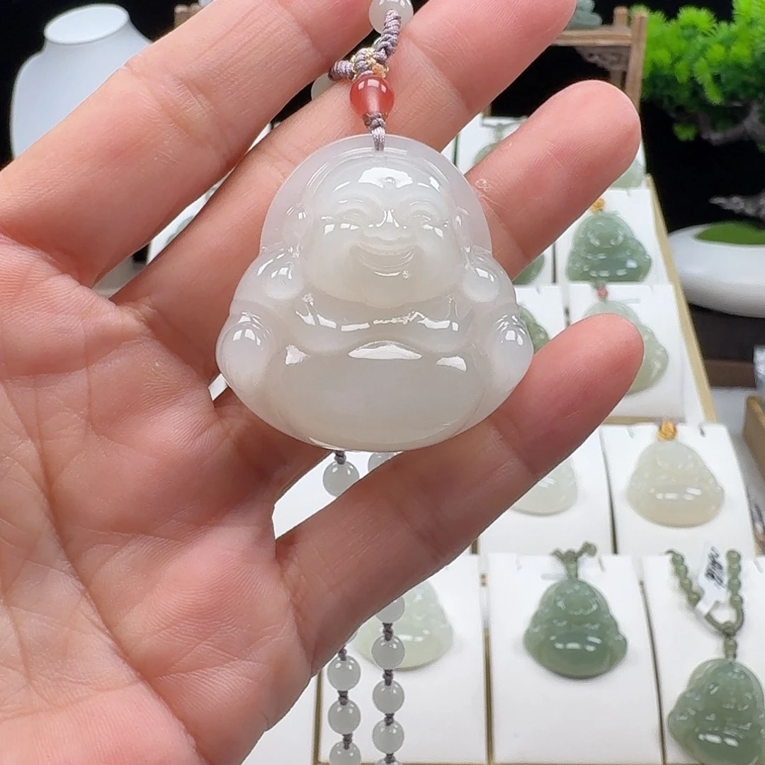 蒙***蒙和田玉未镶嵌颈饰