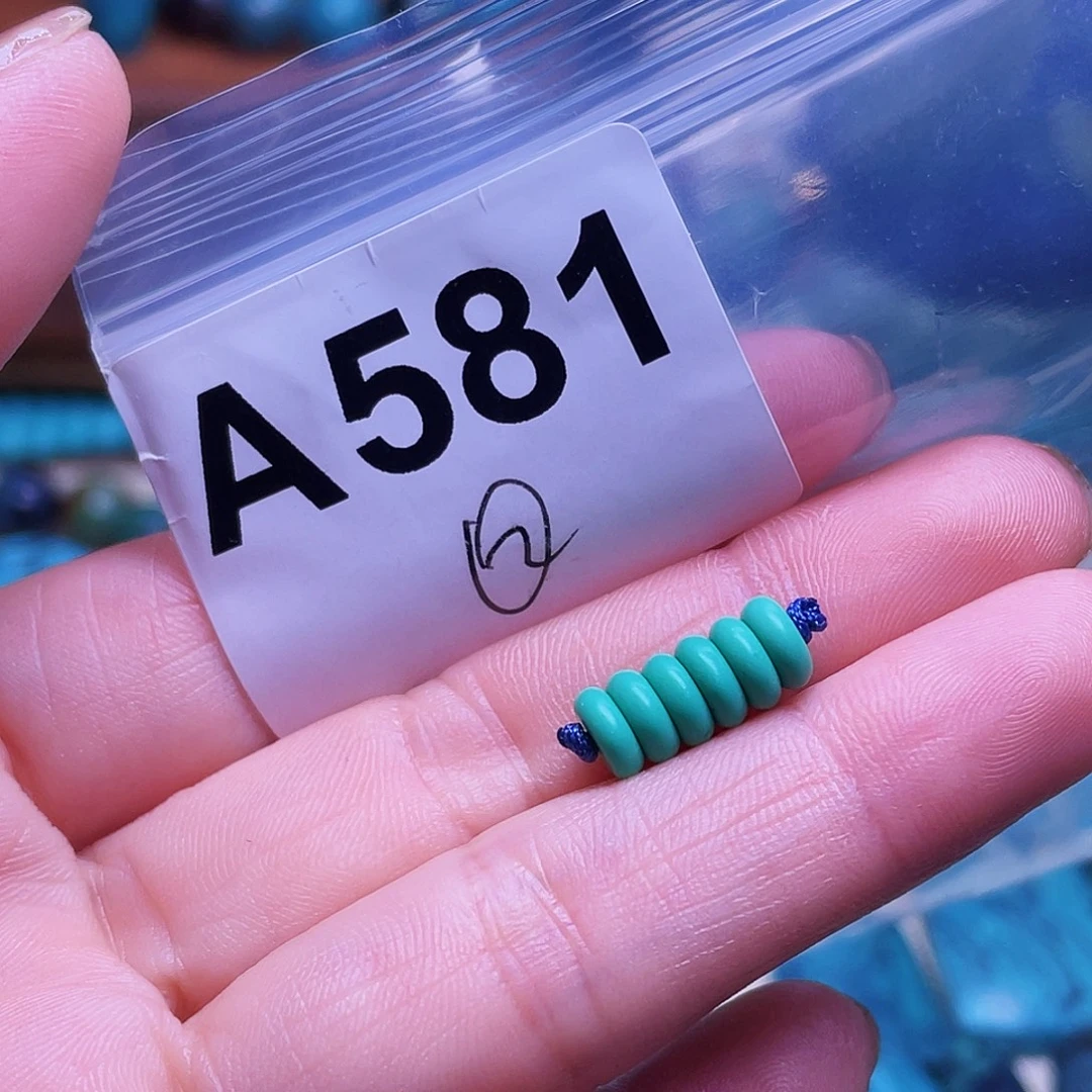 十堰原生态绿石头特色手工配饰