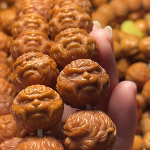 手串猴头核桃洛****燃舞台