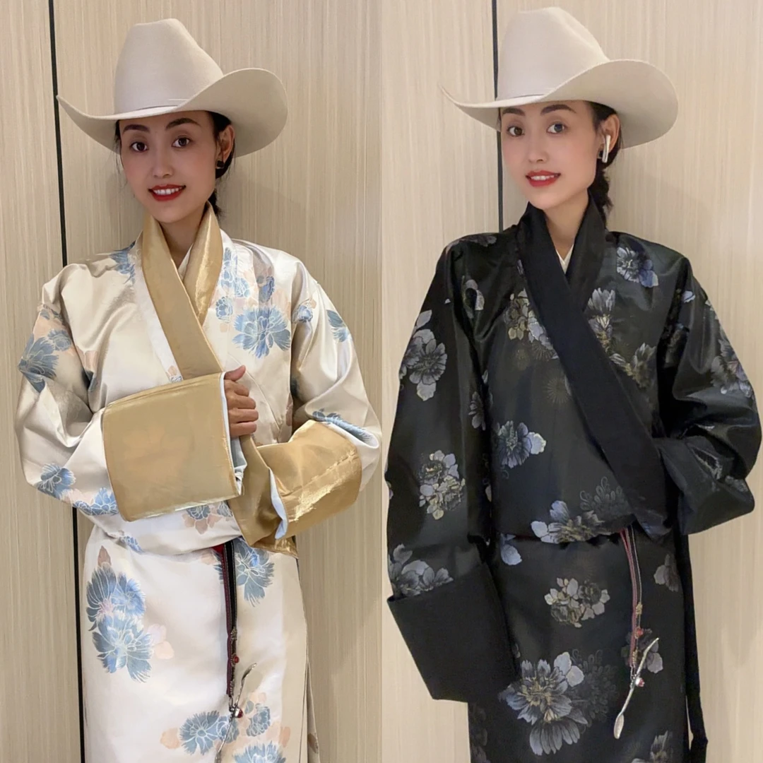 {阿佳金金}锦缎，藏袍！