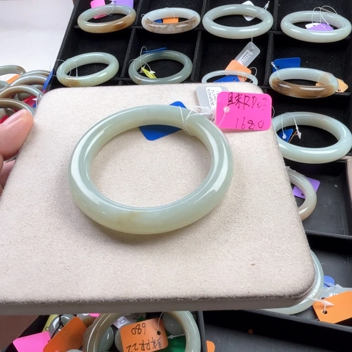 未镶嵌手镯和田玉玲珑美镯59.3