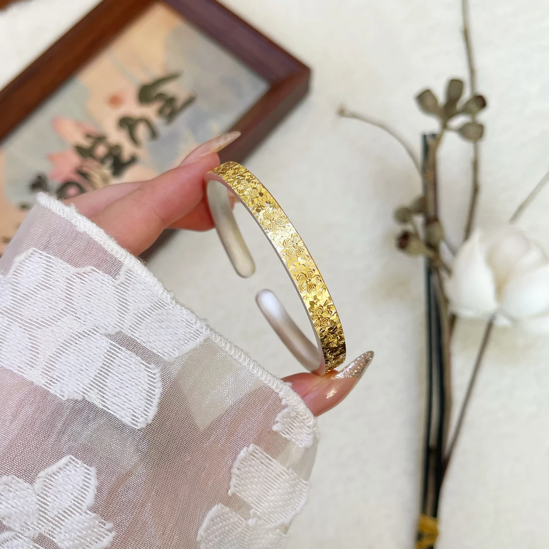 足银手镯 【鎏金岁月】樱花碎冰实心开口足银999.9手镯