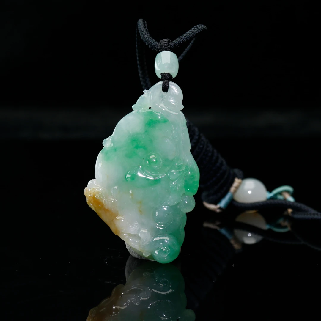 FC44天然缅甸A货三彩如意/801175/保利厦门拍卖