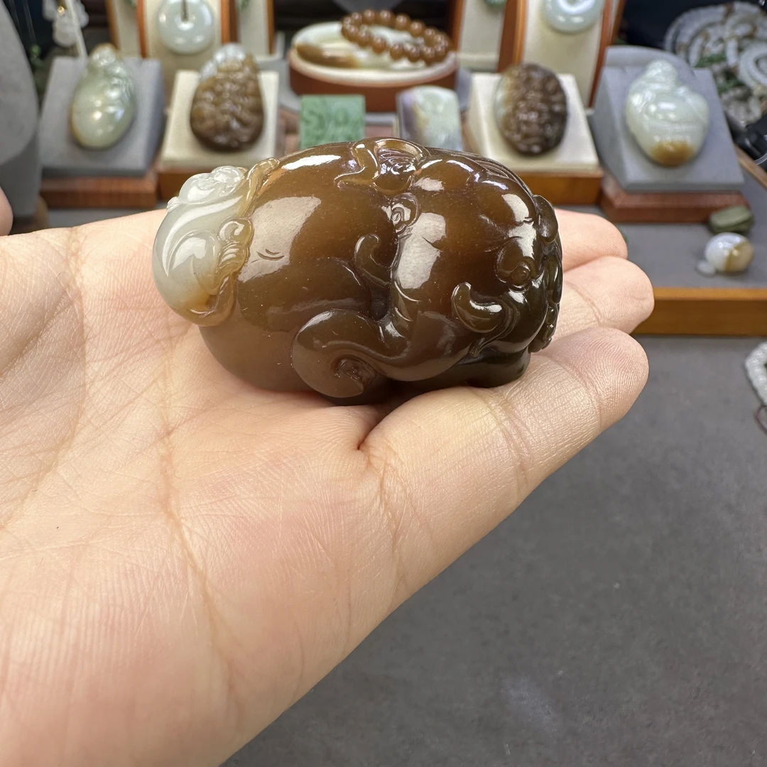 和田玉大象手把件