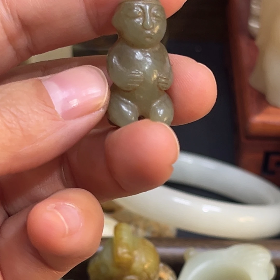 和田玉（糖玉）未镶嵌挂件