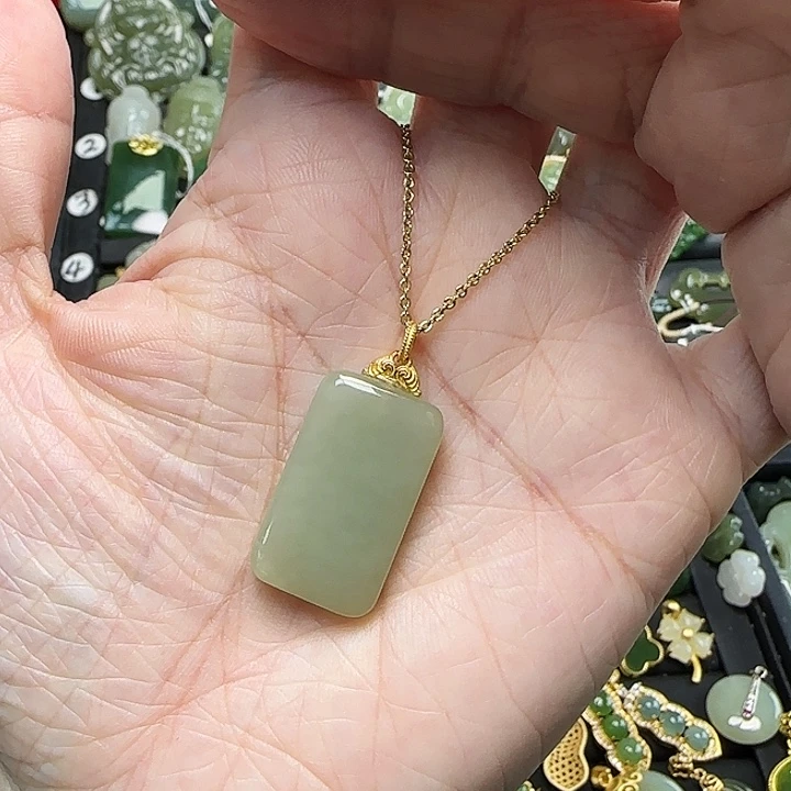 颈饰银S925镶嵌和田玉