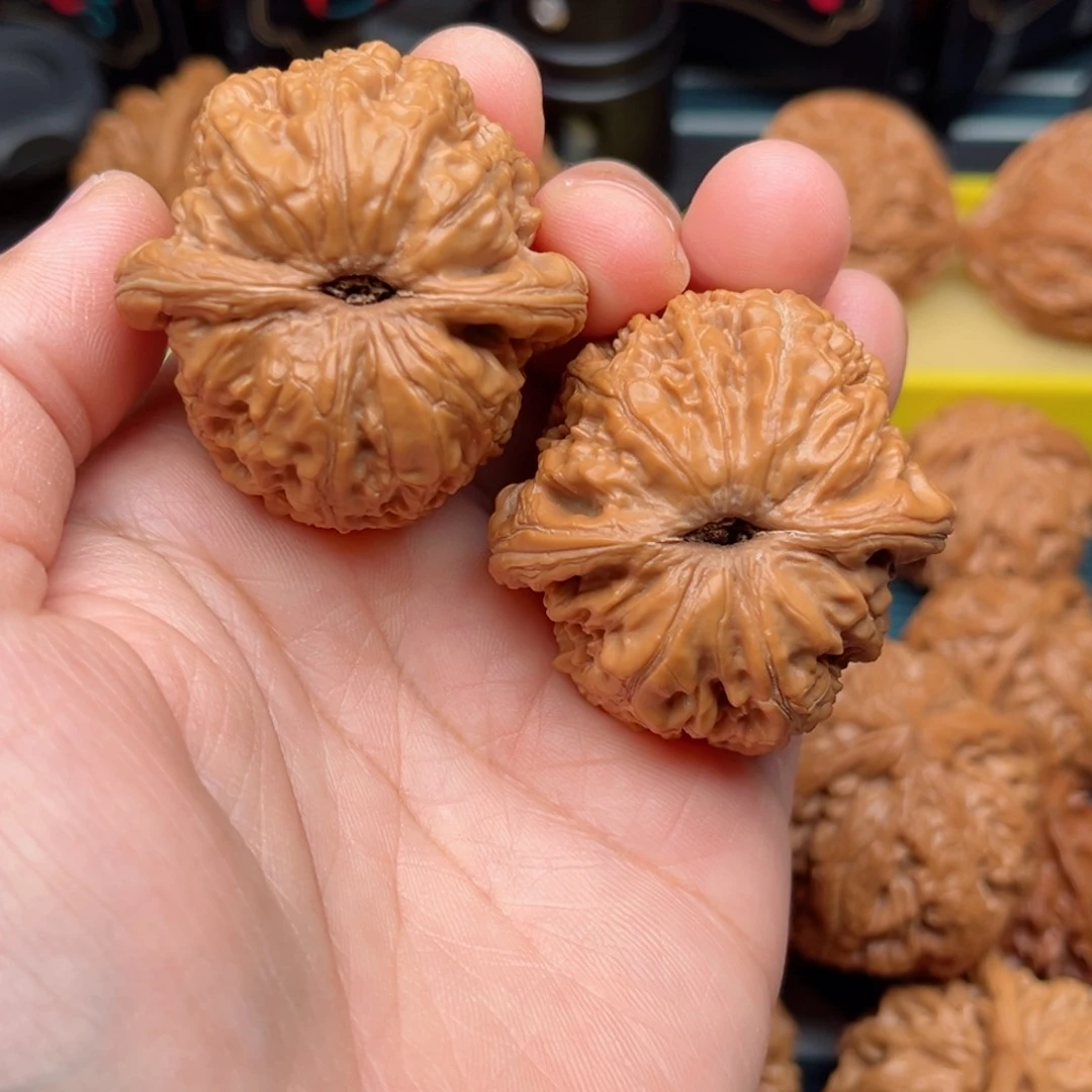 【闪购商品】桃木等*文玩核桃手把件41元宝