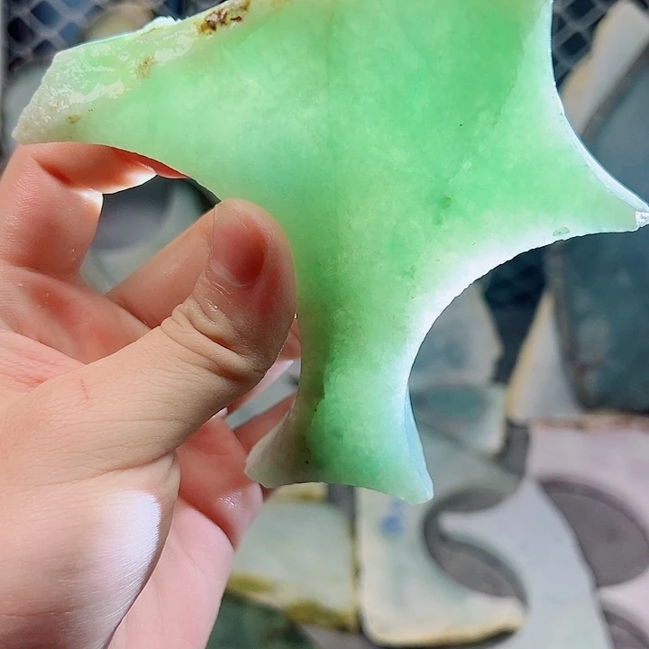 颈饰未镶嵌翡翠纯天然缅甸翡翠