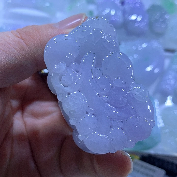 翡翠未镶嵌颈饰天然翡翠A货吊坠