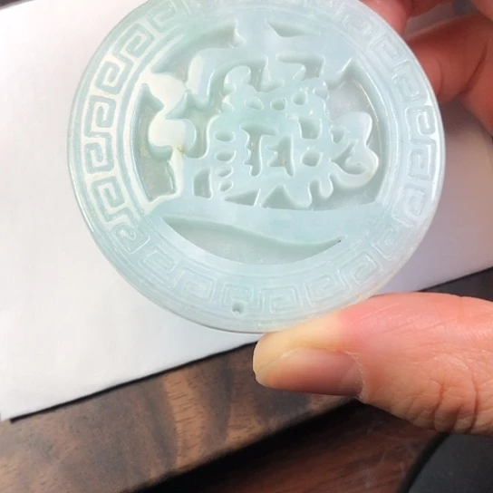 翡翠未镶嵌颈饰缅甸A货，每天下午1点半开播