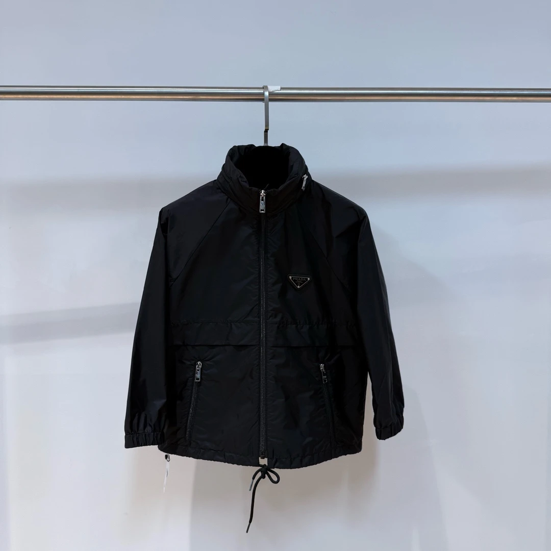 99新 Prada/普拉达 拉链徽标休闲夹克 42码 04564