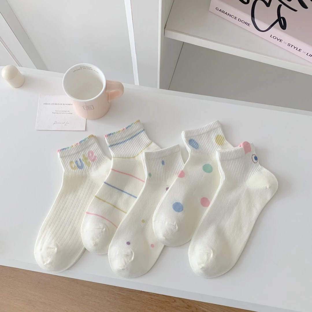 春夏新款轻薄女短袜短筒袜cute大波点潮流图案柔软舒适透气不臭脚