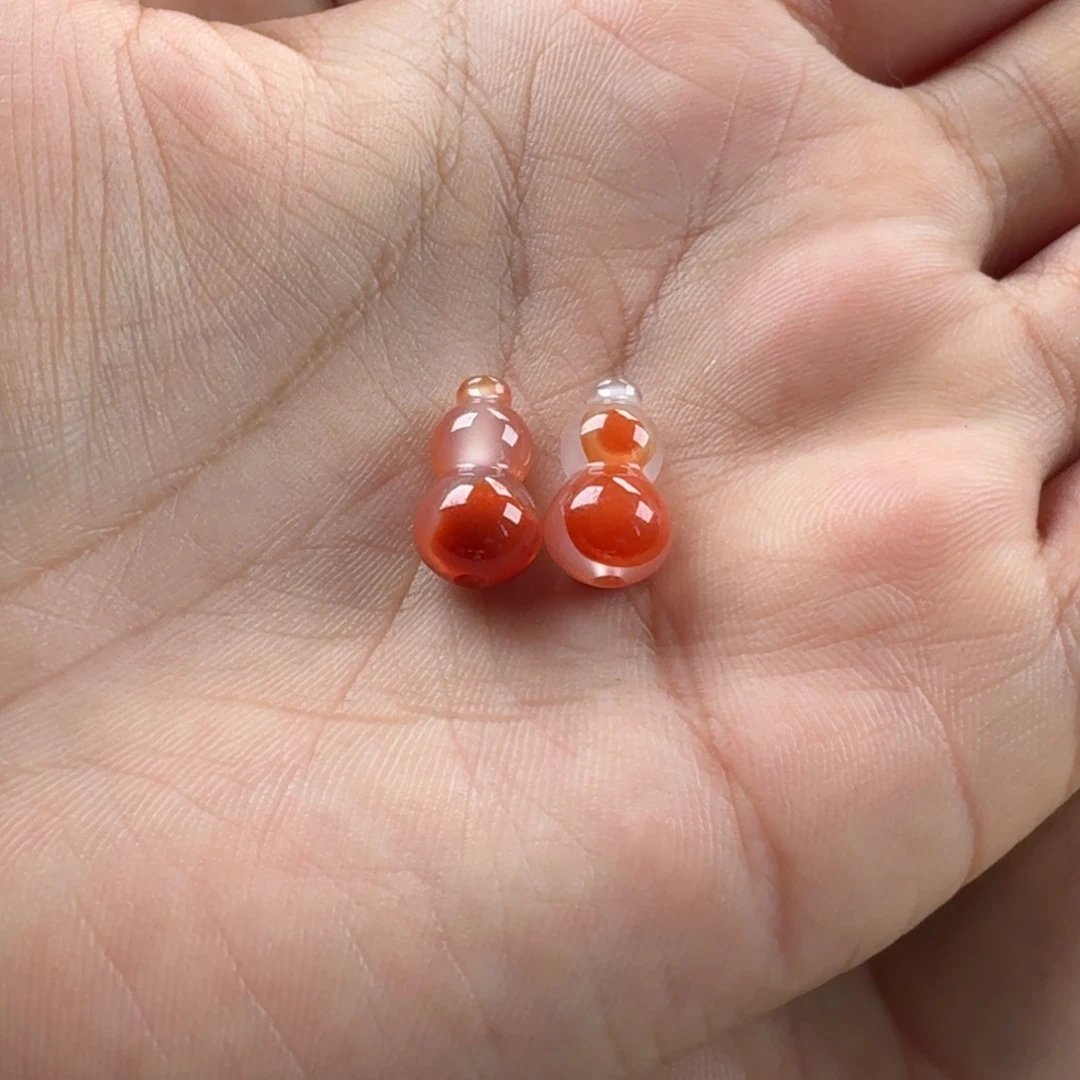 南红玛瑙未镶嵌冰飘葫芦8.2*14.3