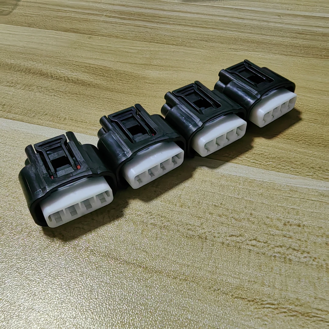 六代凯美瑞点火线圈插头 老化通病   更换解决 缓解抖动 拍一发四