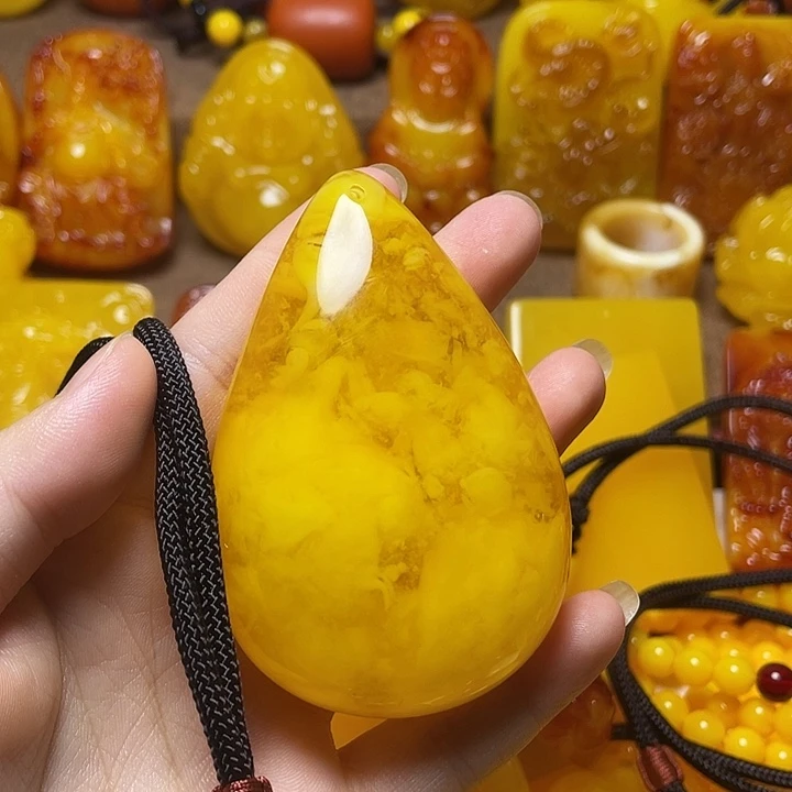 戏***生水滴 俄罗斯新密