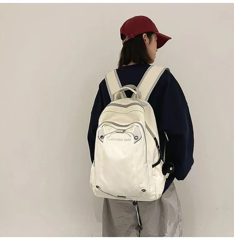 轻便双肩包女初中生高中防泼水大容量背包大学生上课书包