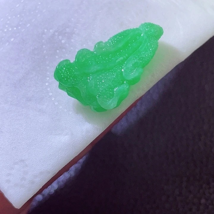 未镶嵌定制翡翠翡翠